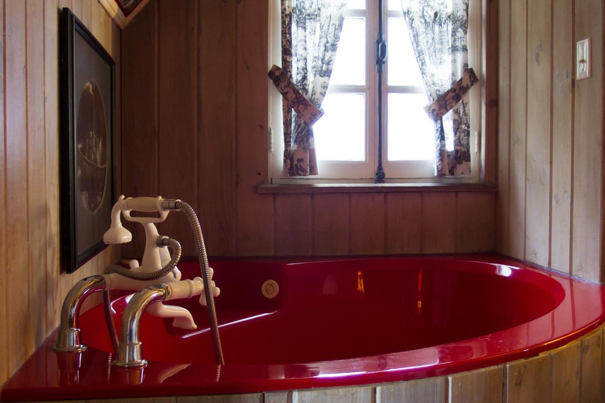 Le Petit Clocher Gite Touristique B & B サン・ソヴェ－ル・デ・モン 部屋 写真